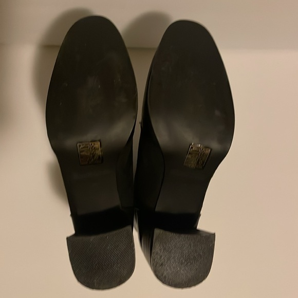 Black chunky heel booties Size euro 40 comparable to size 8.5 or 9 - Picture 6 of 10